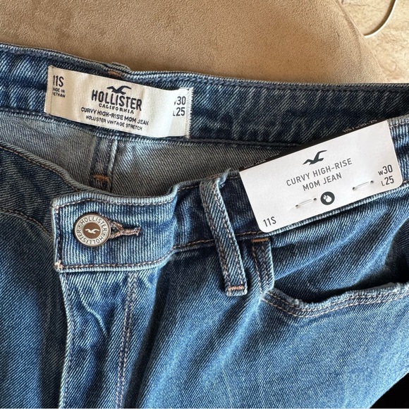 Hollister High Rise MOM Jeans Two Tone Blue Patch Work Effect Ankle Sz 30/25 NWT - Picture 10 of 16